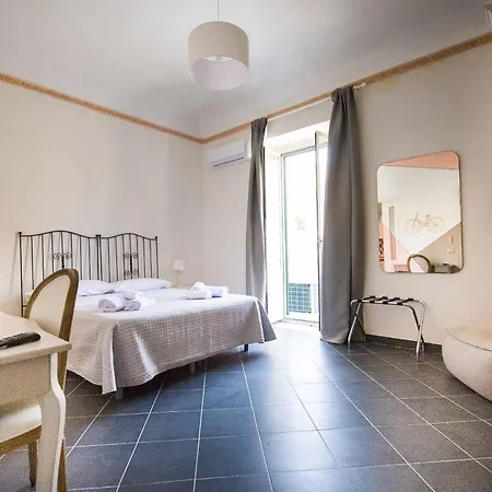 Konukevi San Domenico 3*